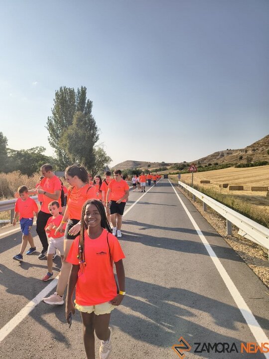 Marcha solidaria Corrales del Vino_2
