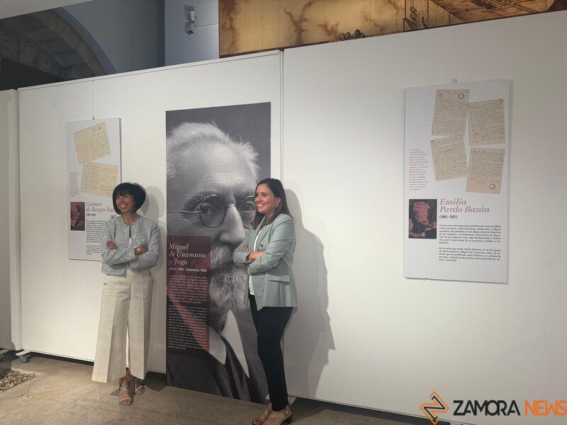 exposición Bajo pluma de mujer_2