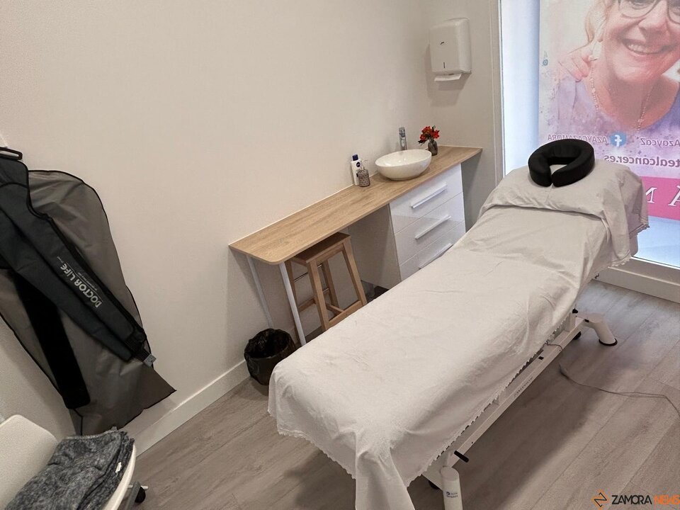 AZAYCA lanza un nuevo programa para el tratamiento del linfedema en pacientes oncológicos con técnicas especializadas