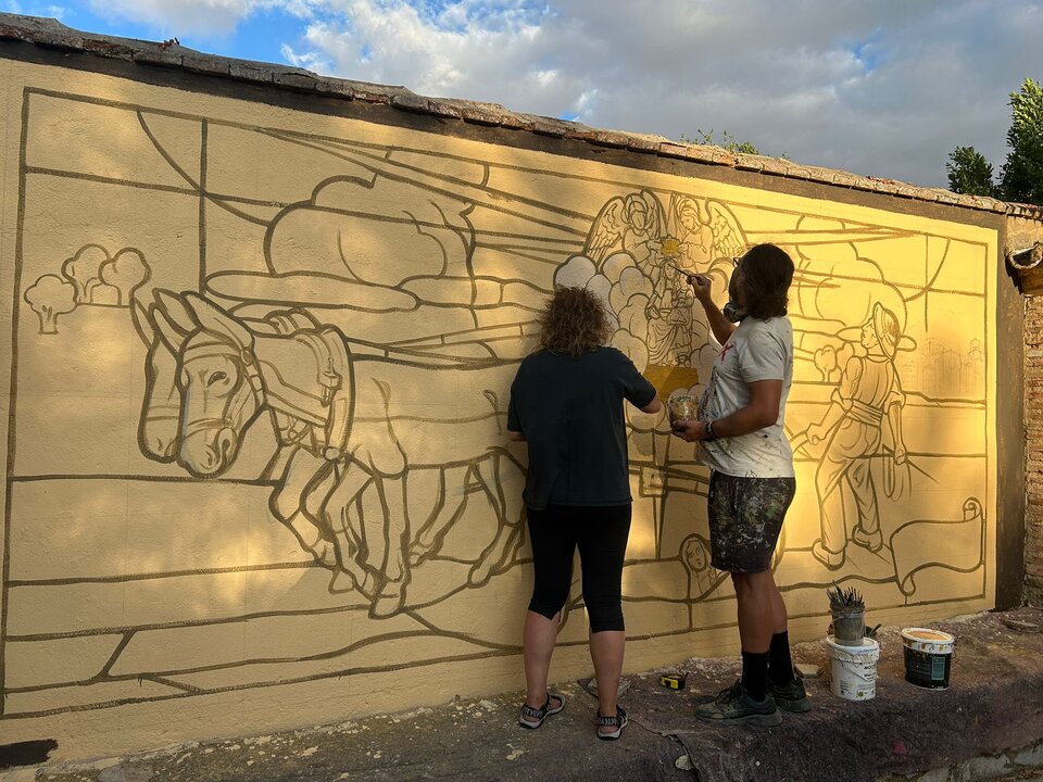 Así se hizo en nuevo mural de Toro en honor a la Virgen del Canto