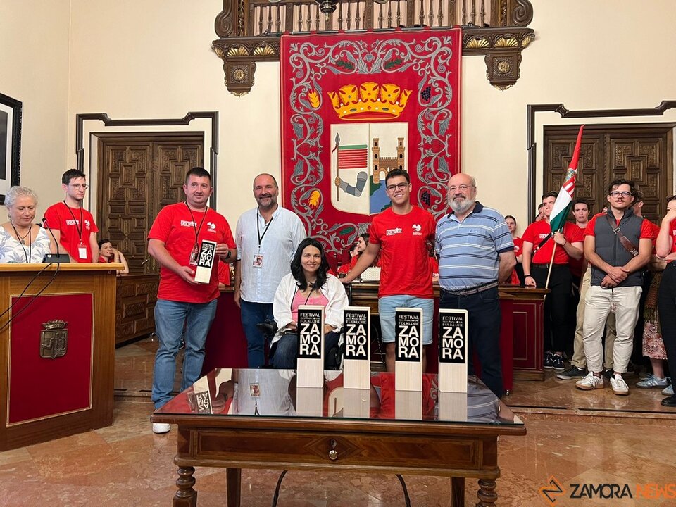 Recepción Ayuntamiento de Zamora del Festival Internacional de Folklore 2025_5