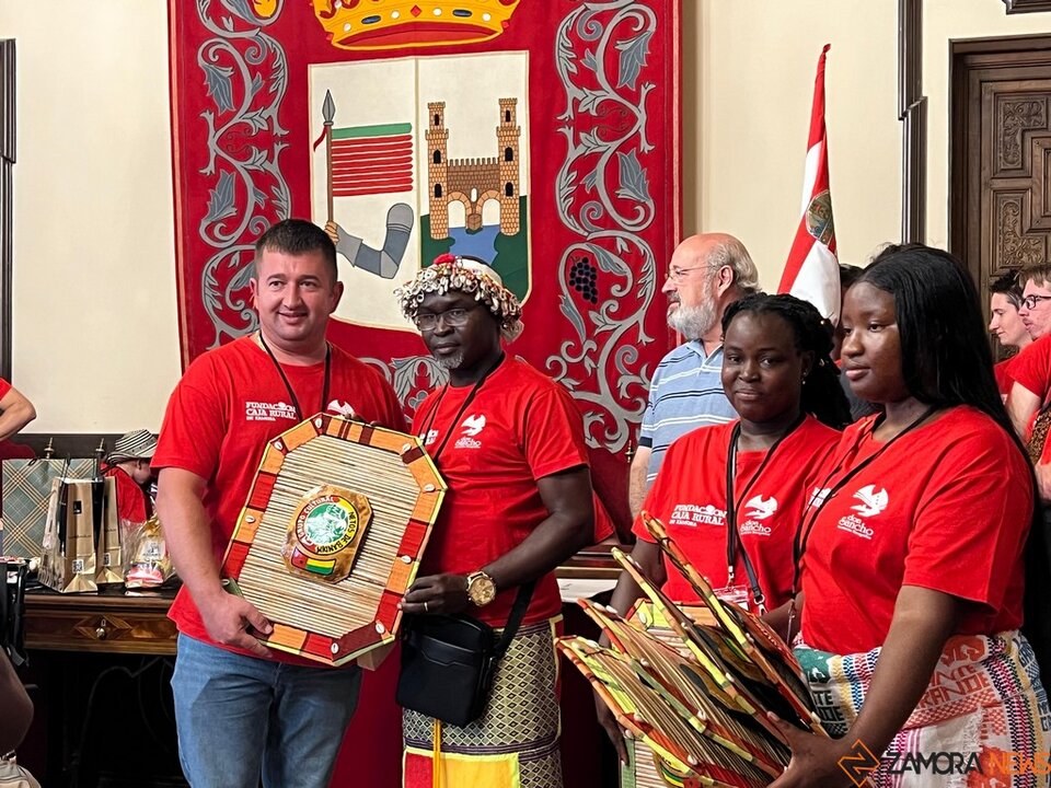 Recepción Ayuntamiento de Zamora del Festival Internacional de Folklore 2025_2