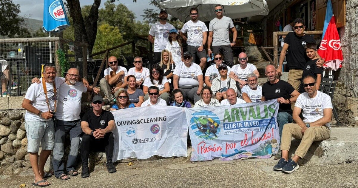 voluntarios en la limpieza del Lago de Sanabria (1)