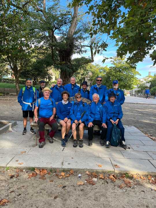 Socios de ADIZA hacen el Camino de Santiago (2)-imagen de redes sociales