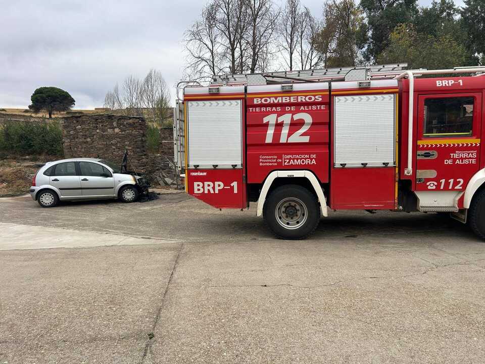 Incendio coche Losacio