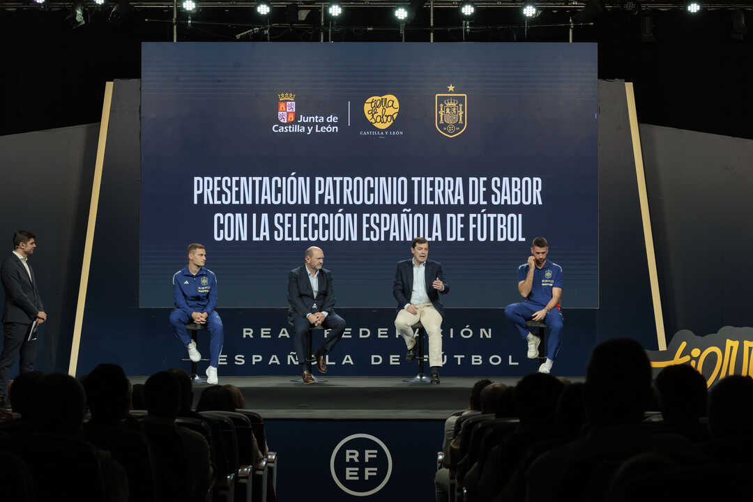 Mañueco durante el acto de patrocinio