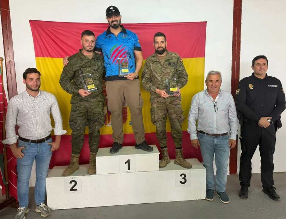 XXVIII Tirada Cívico-Militar y IV Trofeo de la Hispanidad (2)