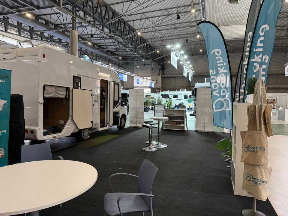 AUTOCARAVANAS SALÓN