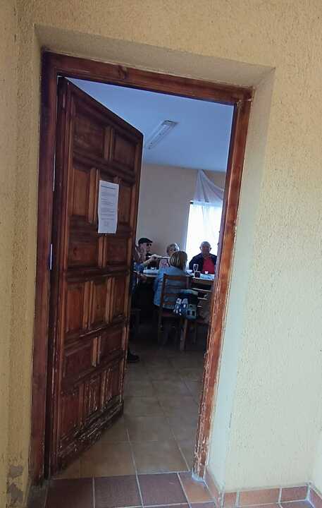 Reunión en el almacén