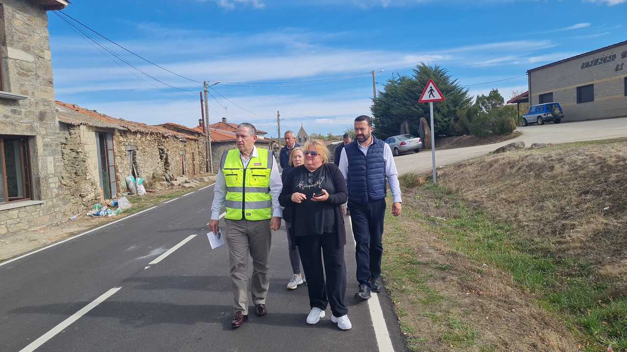Faúndez durante su visita a Villanueva de Valrojo