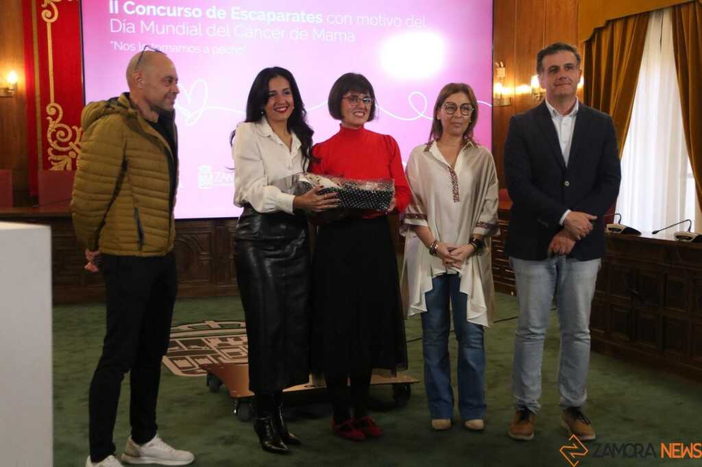Premios escaparates cáncer zamora _4