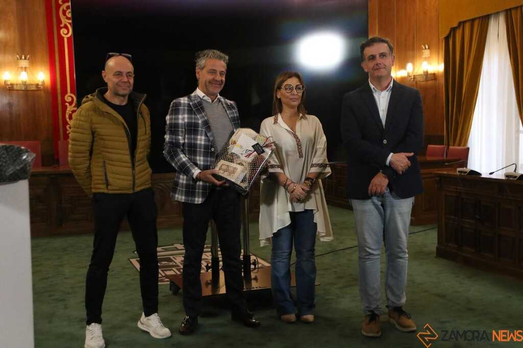 Premios escaparates cáncer zamora _6