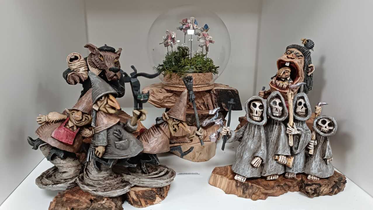 Conjunto de esculturas