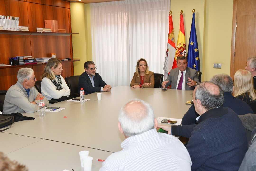 Recepción de los integrantes del Programa Añoranza2