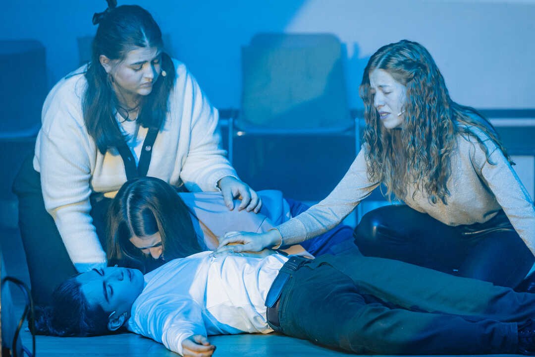 Más Alla 241208 2625_BAJA