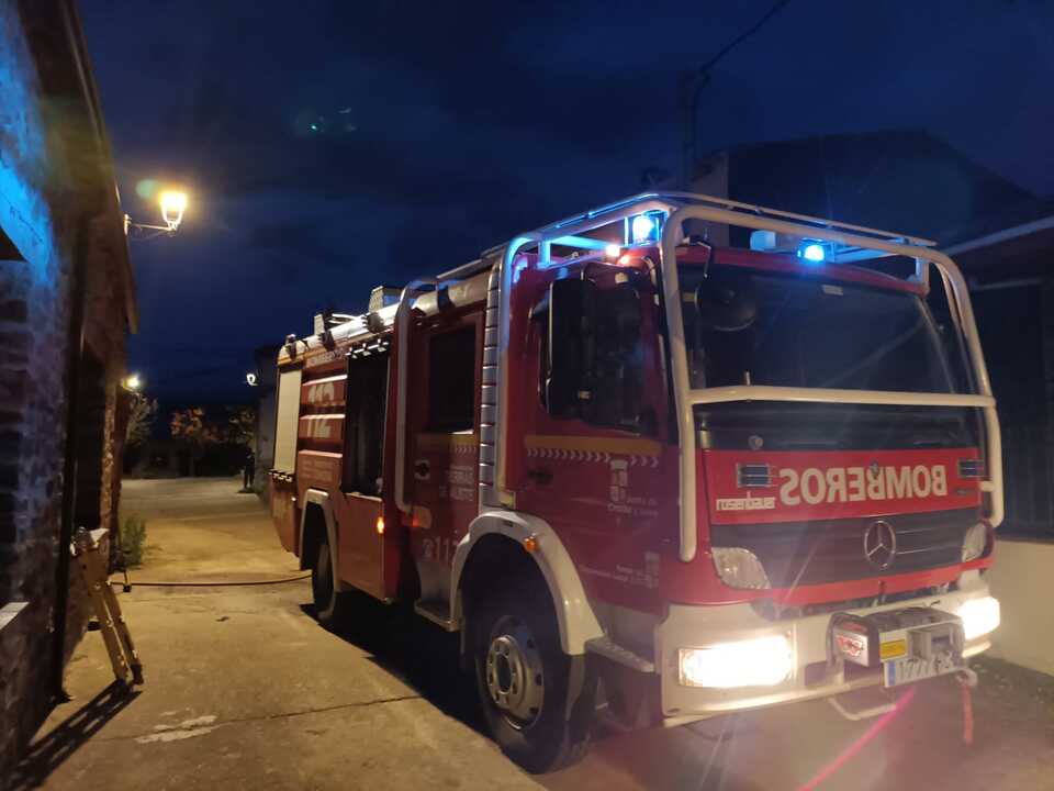 Camión de bomberos desplazado hasta San Cristóbal