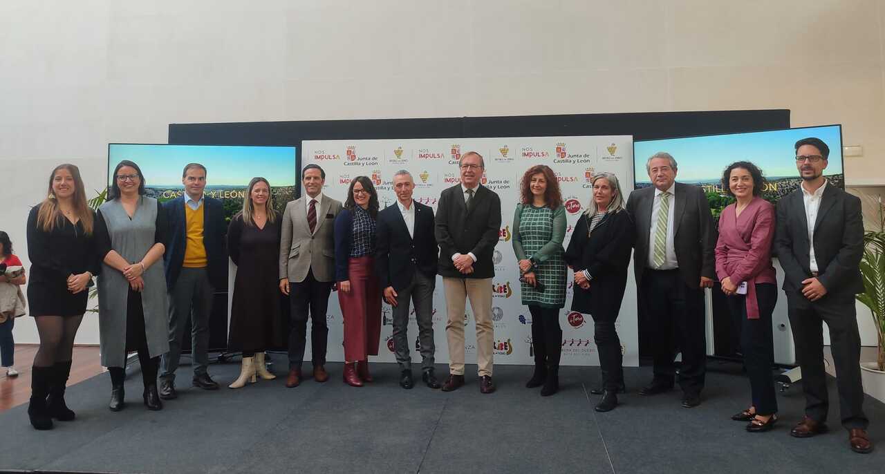 Foto familia Encuentro profesional Rutas del Vino de Castilla y León