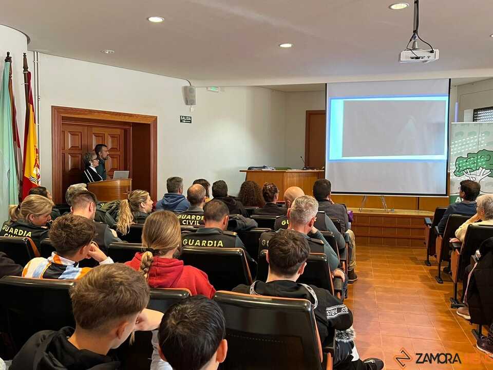 Jornadas sobre violencia de género en Coreses