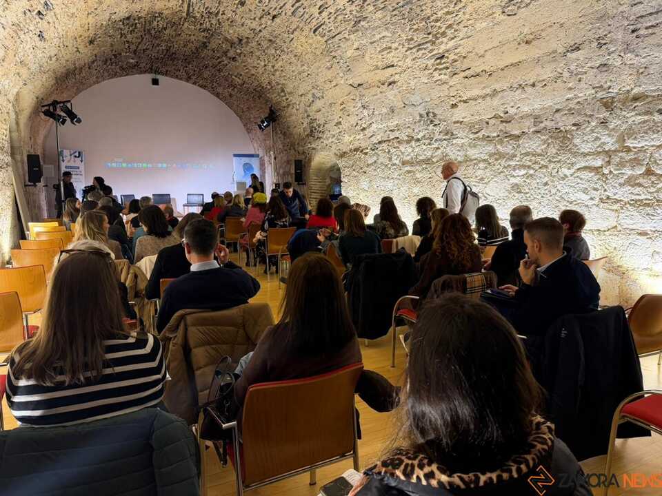 Jornada  La Importancia del Cuidado Integral a Personas con Demencia_3