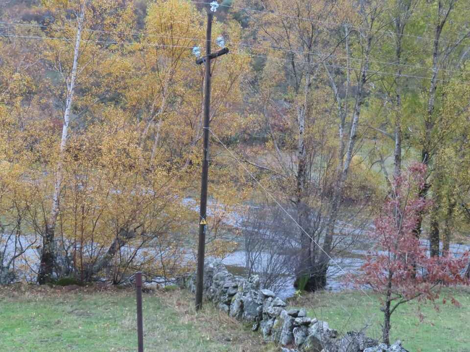 Red eléctrica  Barjacoba