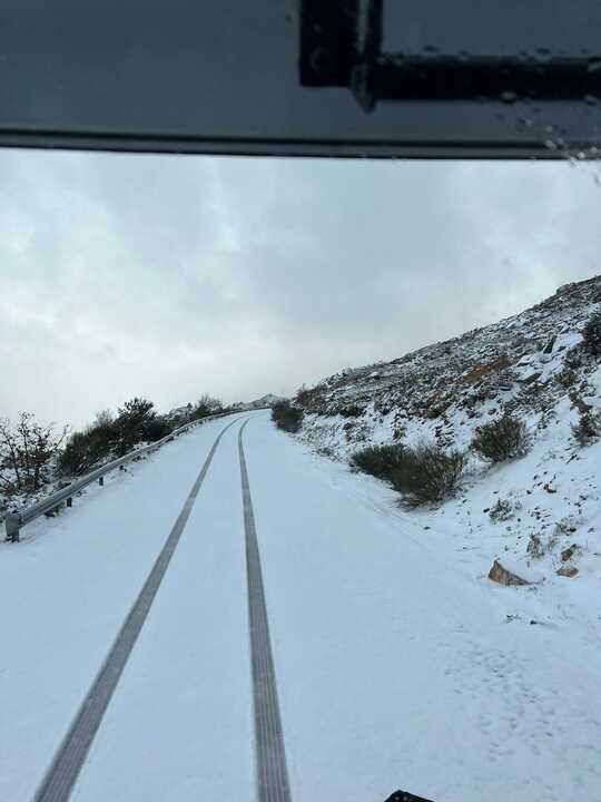 Alto de Vizcodillo despejado nieve
