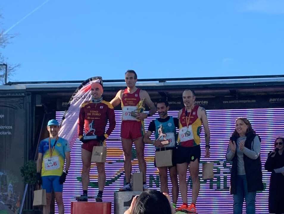 Podio master en Cantimpalos