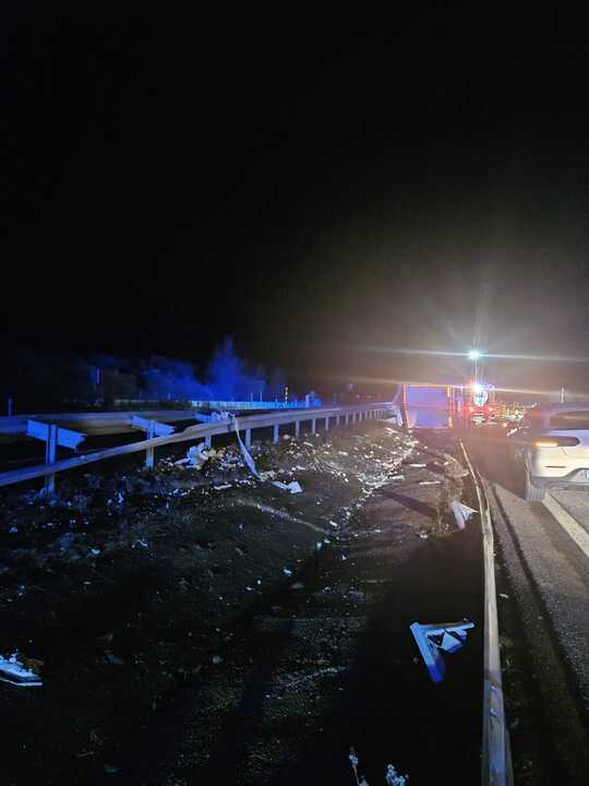 Accidente camión A-52 Lubián(2)