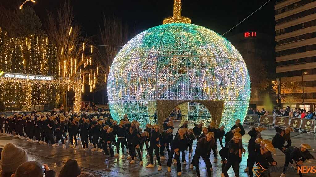 Escena Plaza de los Sueños _3