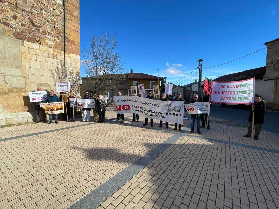 Protesta contra las plantas de biogás en San Cebri