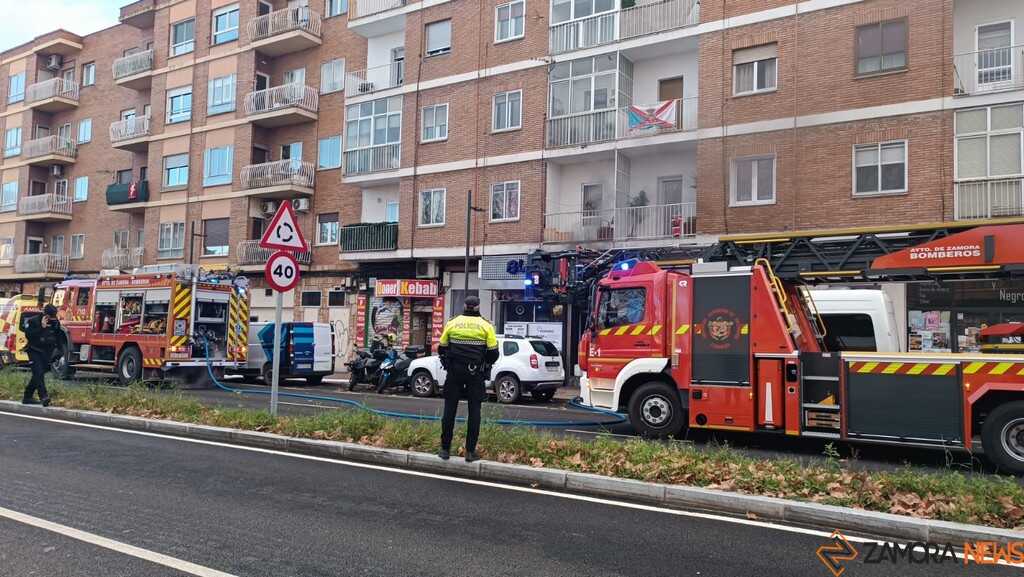 bomberos en Cardenal Cisneros _4