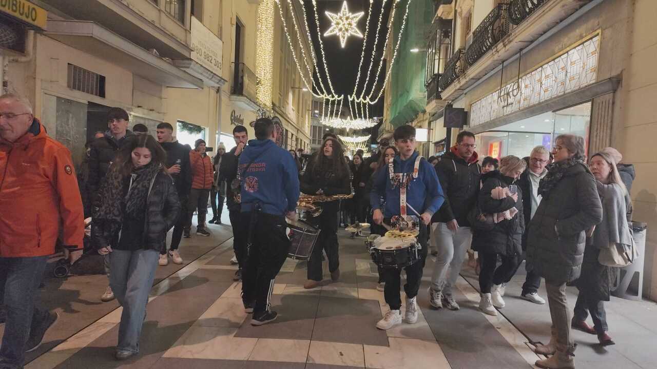 batalla de charangas en Zamora  (3)