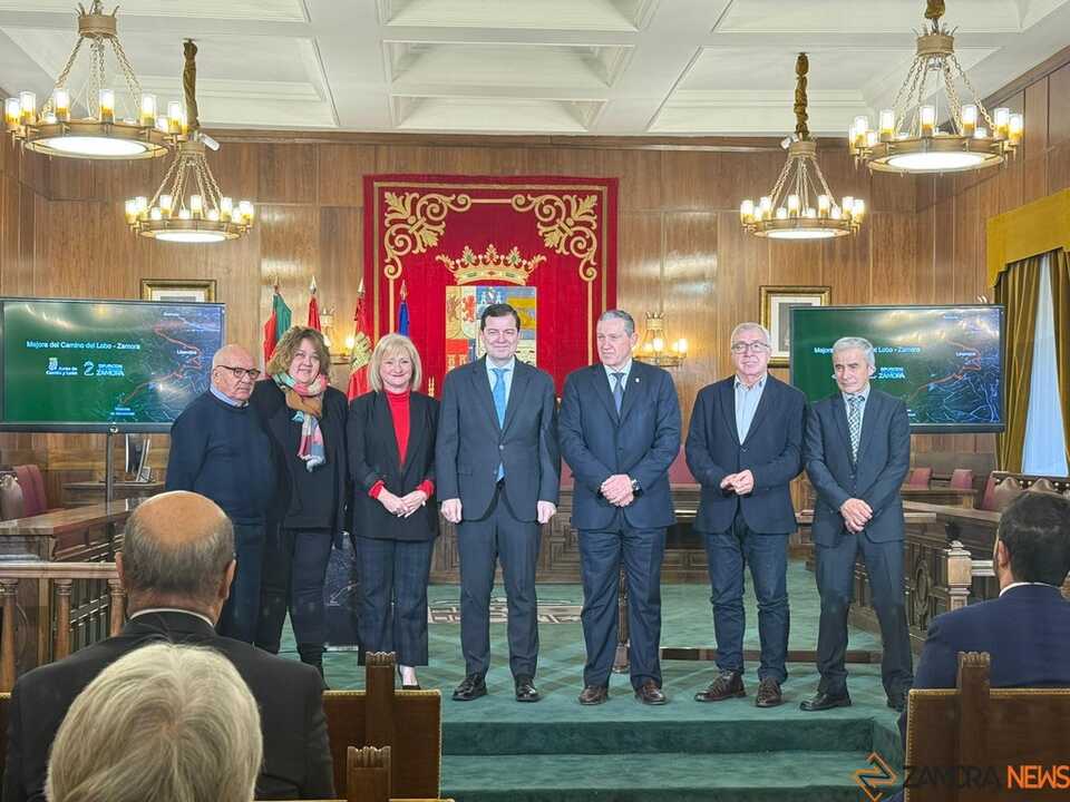 Mañueco Zamora Camino del Lobo _2