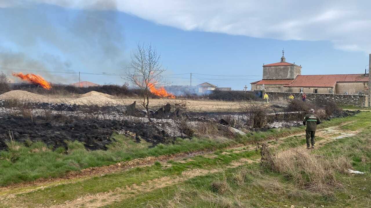 Incendio en San Vitero  (2)