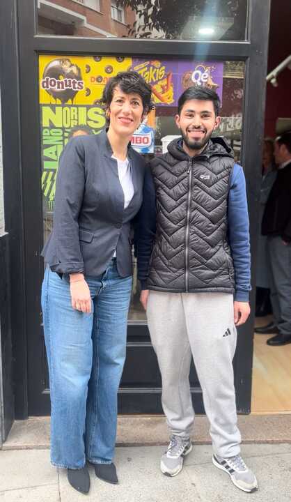 abdul y la ministra enma Suarez