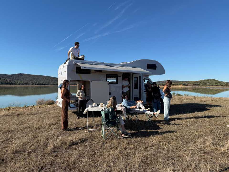 BookingVans Las  Pombo_2