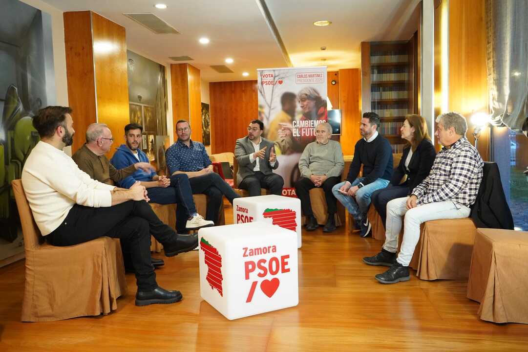 Coloquio Barbón y Demetrio Madrid