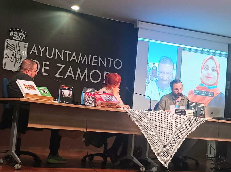 El autor pone voz a dos testimonios