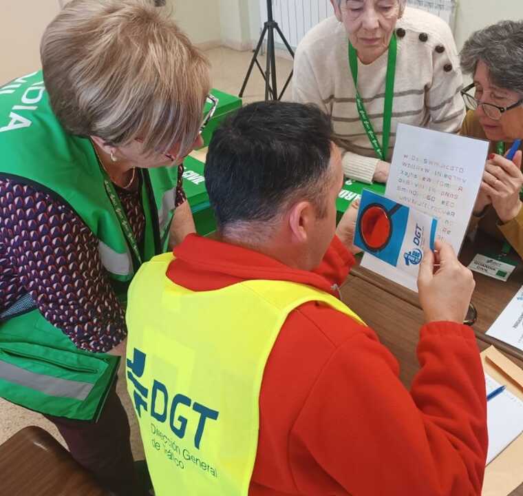 Educación Vial Cruz Roja y DGT - imagen redes Cruz Roja