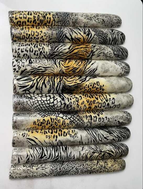 Uñas con estampado del vestido