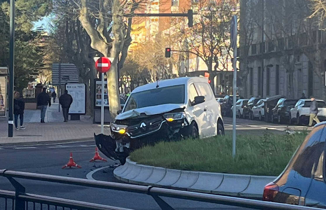 accidente rotonda atropello