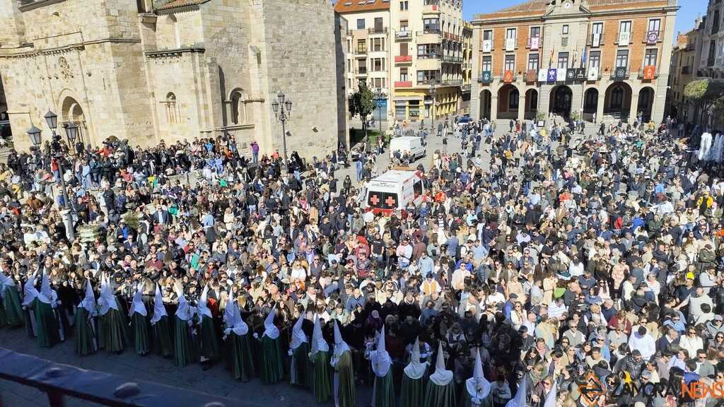 Procesión de la Virgen de la Esperanza Balborraz 