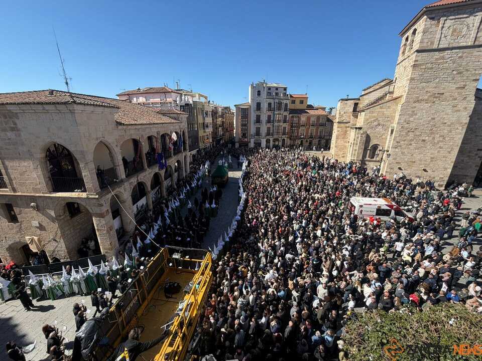 Procesión de la Virgen de la Esperanza Balborraz _2