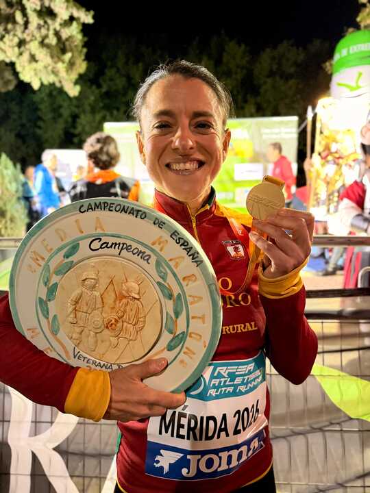 Verónica Sánchez Vino toro campeona de España F50 de media maratón en el Campeonato de España