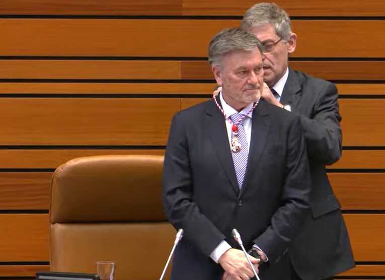Francisco javieer Vázquez Requero presidente de las Cortes de Castilla y León