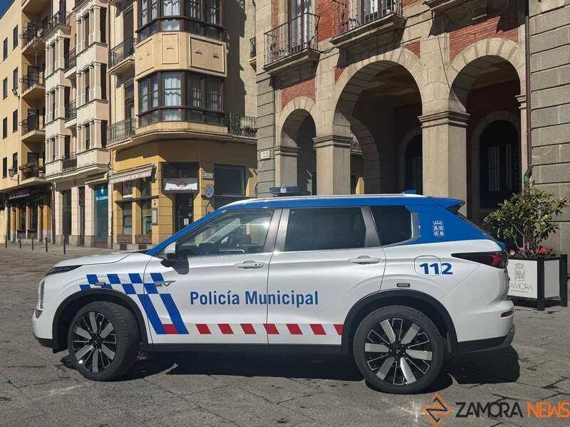 coche policía local de Zamora _3