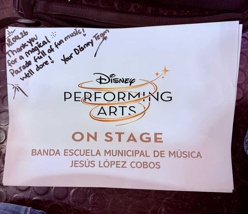 Escuela Municipal de Música de Toro en Disney  (1)
