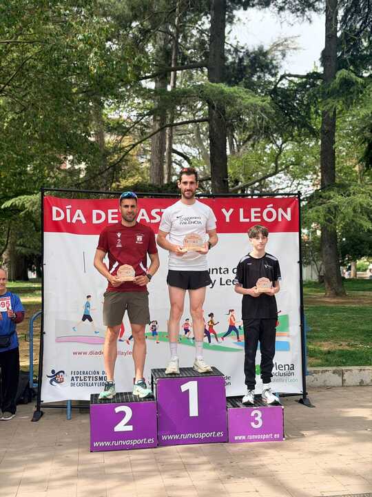 Podio dia de Castilla en Leon en Palenciajpg