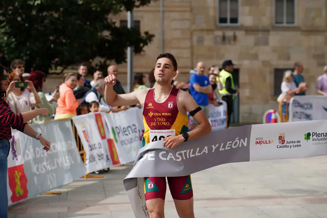 Alvaro Jaen Martinez vencedor absoluto en Salamanca dia de Castilla y Leon