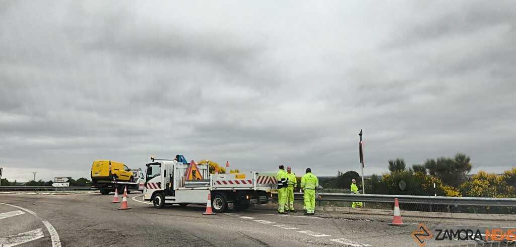 Rotonda carretera Villaralbo-Zamora obras 