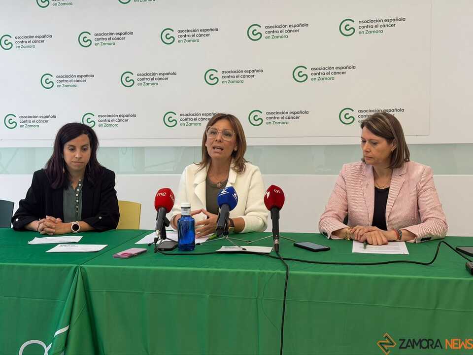 Renovación del convenio AECC Zamora y el Colegio de Farmaceúticos de Zamora 